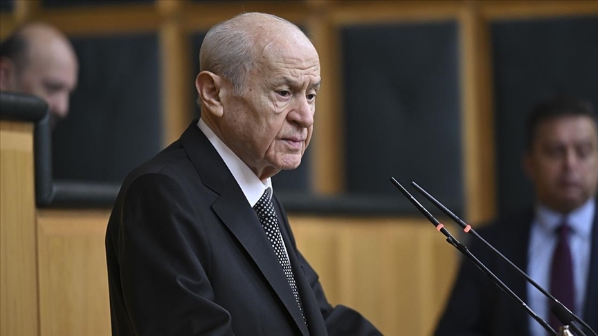 Bahçeli’den Esad’a Çağrı: Türkiye ile Diyalog, Suriye’nin Çıkarınadır