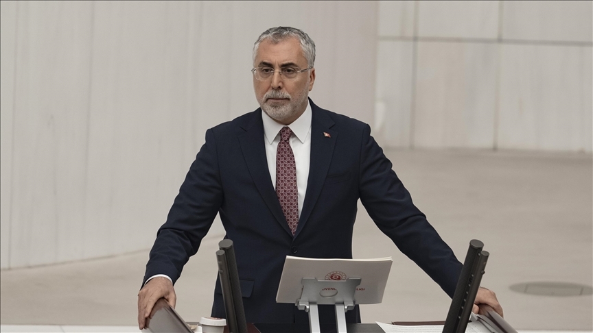 Asgari ücreti belirlemede dengeli bir çözüm için çalışıyoruz