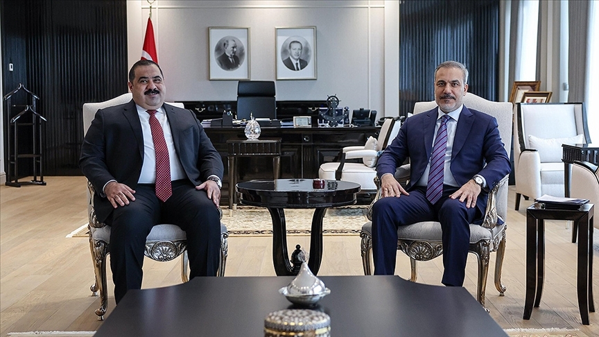Irak Azm İttifakı lideri ile bir araya geldi