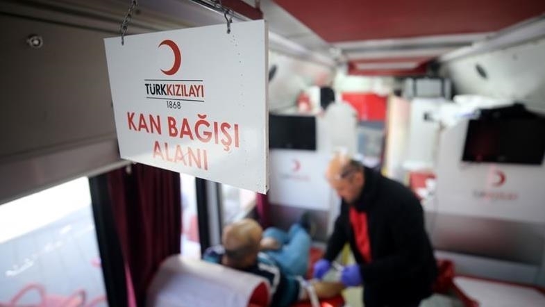 1 yılda 3 milyon ünite kan bağışı