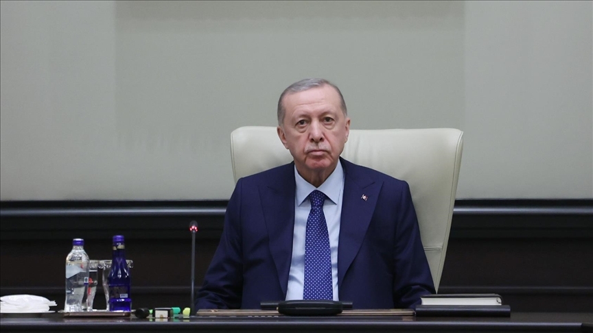 Kabine toplandı