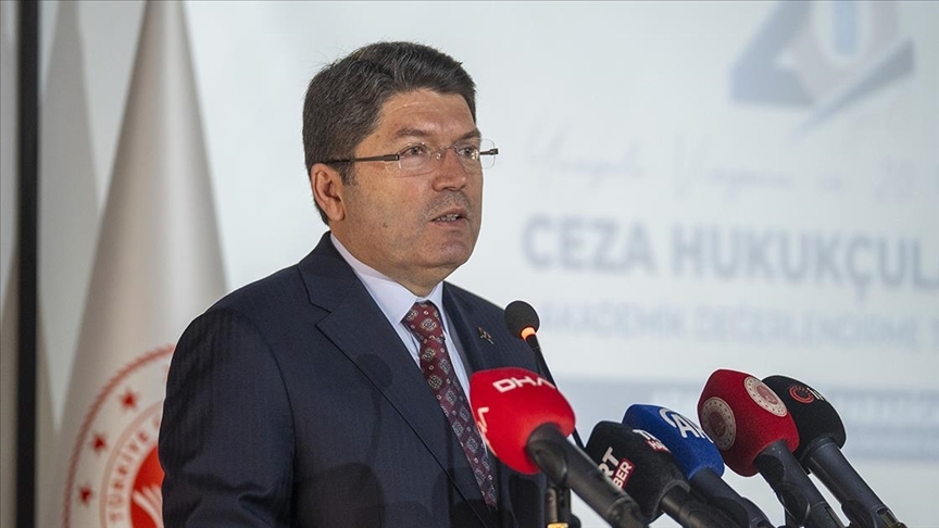 Yeni Yargı Paketi Ne Getiriyor? Bakan Tunç Detayları Açıkladı!