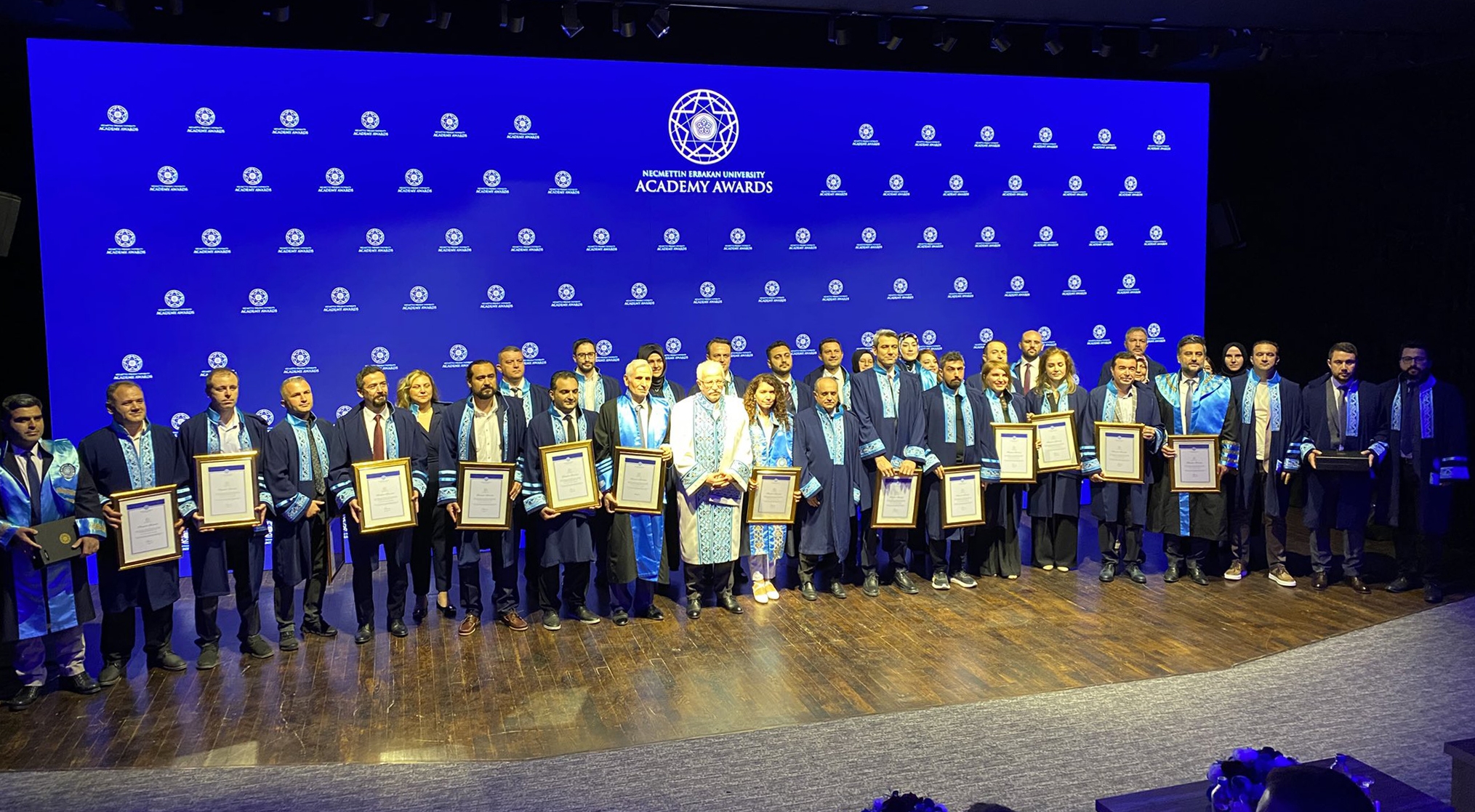 Neü’de Akademi Ödülleri Sahiplerini Buldu