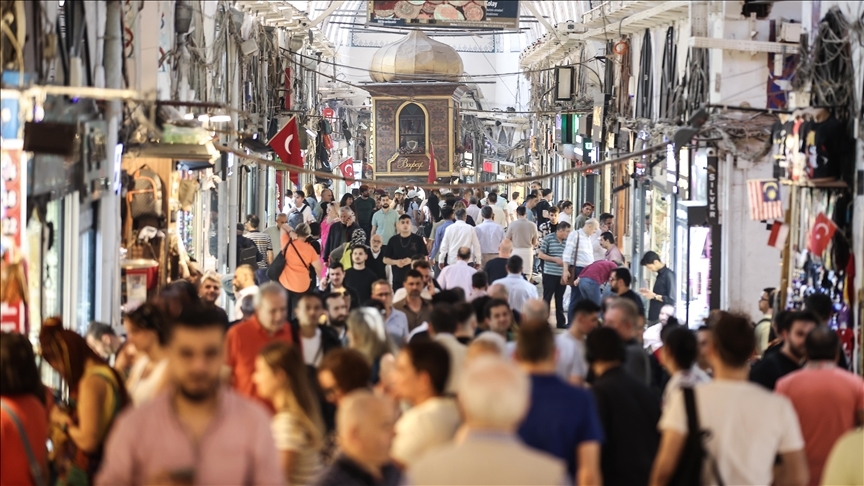 Türkiye Nüfusta İlk 20’de! Genç Oranıyla Fark Yarattı