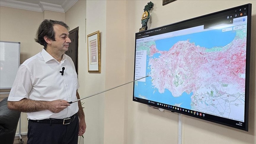 Uydu verilerinden yararlanılarak Türkiye'nin "kuraklık haritası" çıkarıldı