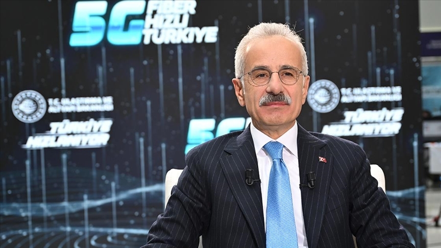 Bakan Uraloğlu, 5G teknolojisine geçiş sürecini anlattı