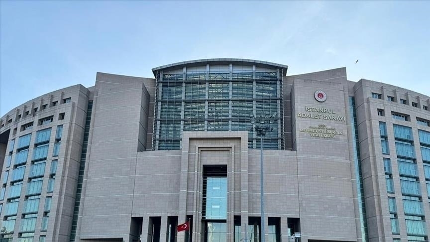 Borsa işlemlerinde manipülasyon yaptıkları iddia edilen 6 zanlı yakalandı