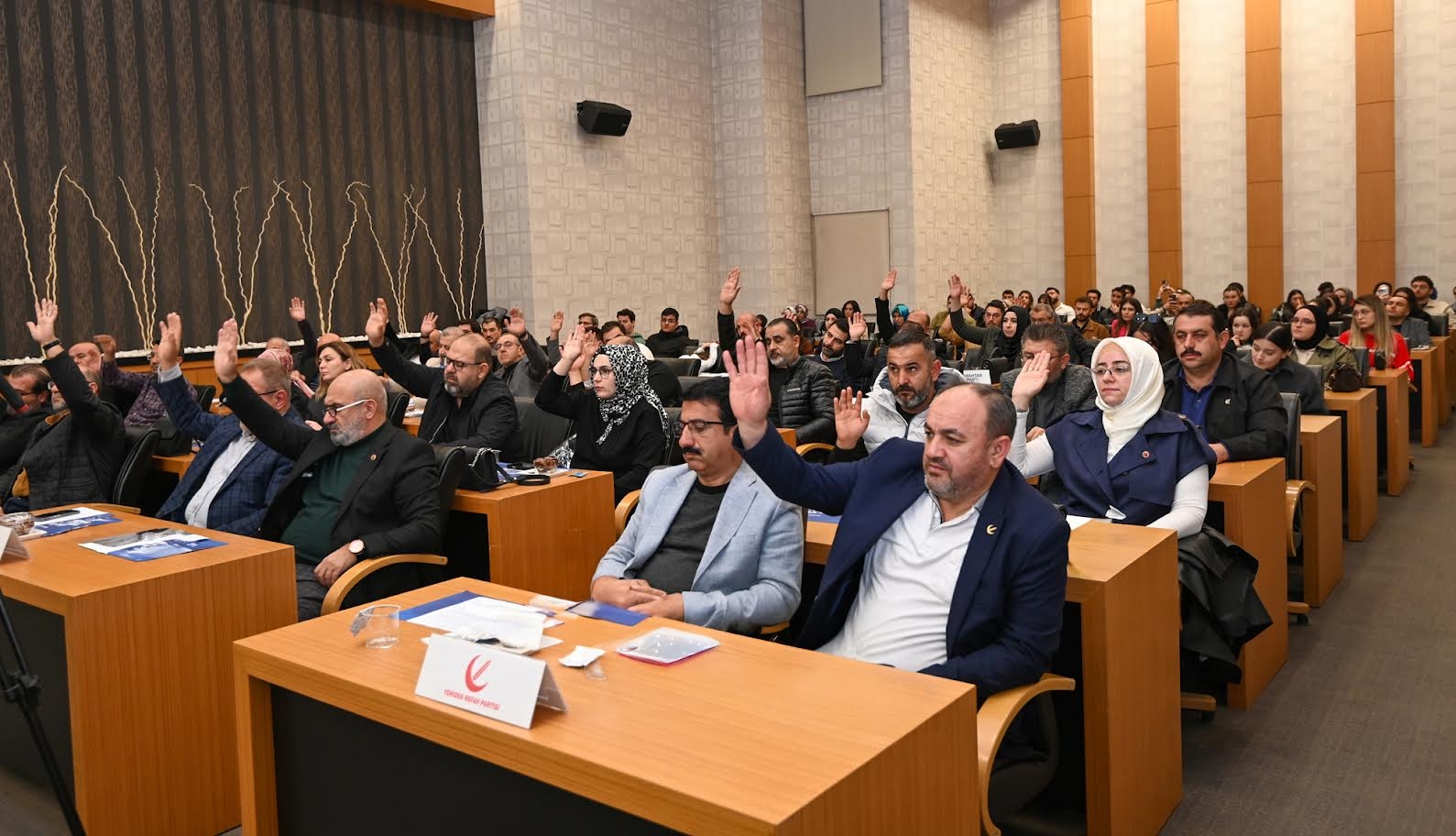 Üniversite öğrencileri Selçuklu’nun meclis oturumunu takip etti