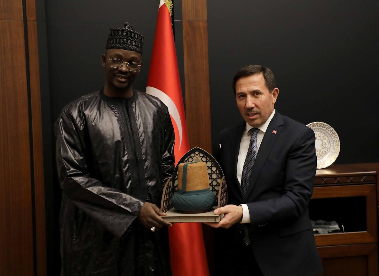 Senegal Ankara Büyükelçisi Diop’tan Başkan Kılca’ya ziyaret.