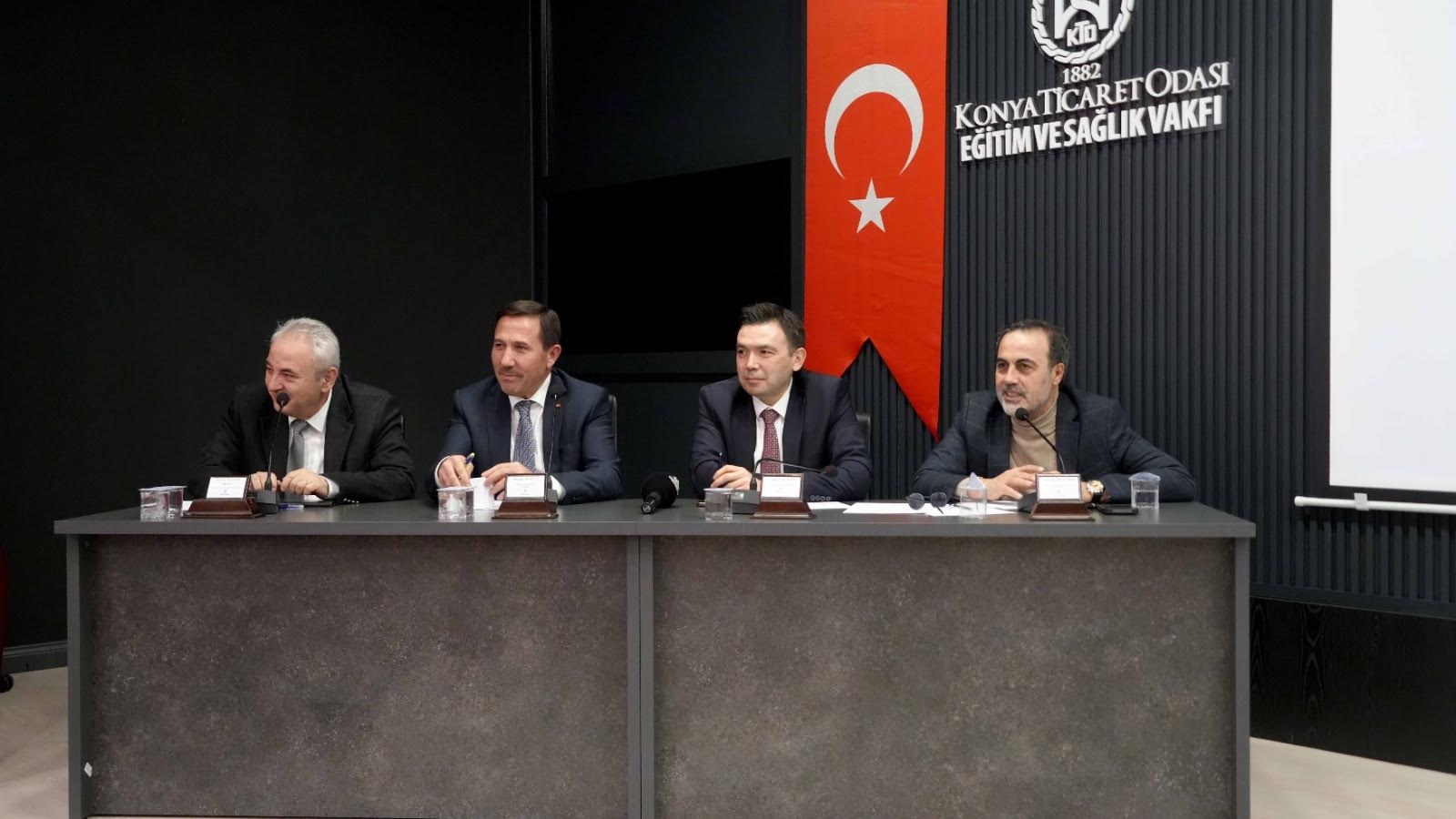Öğrenciler sordu, Kaymakam Ayhan ve Başkan Kılca yanıtladı