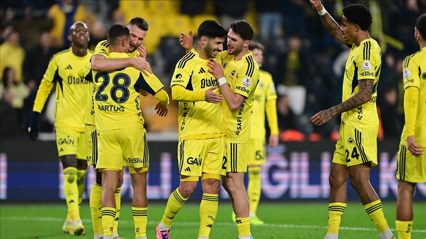 Fenerbahçe, 3 puanı 4 golle aldı