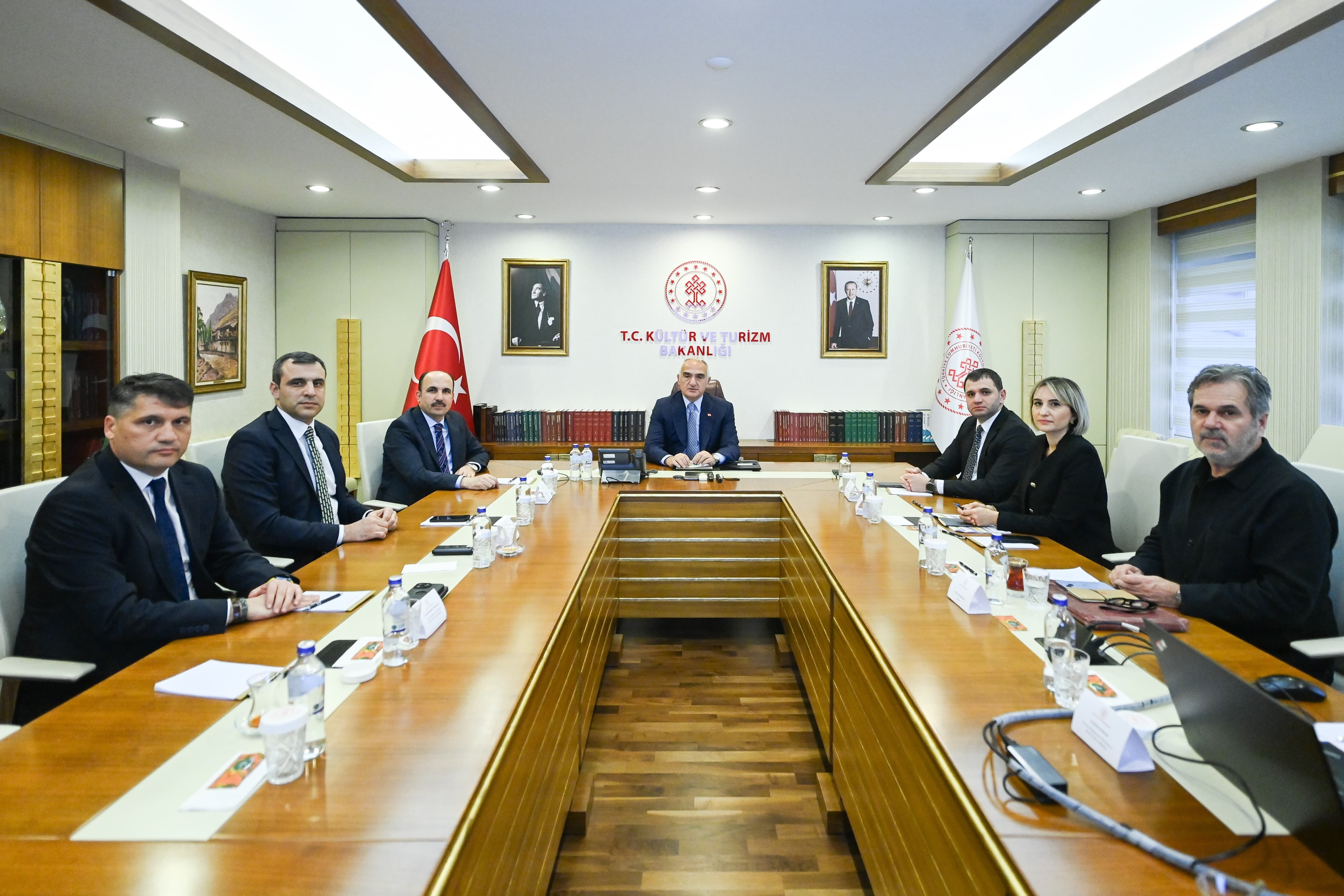 Başkan Altay, Bakanlarla Konya Projelerini Görüştü