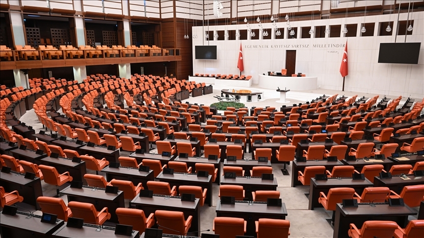 Meclis yeni yasama yılına hazırlanıyor 