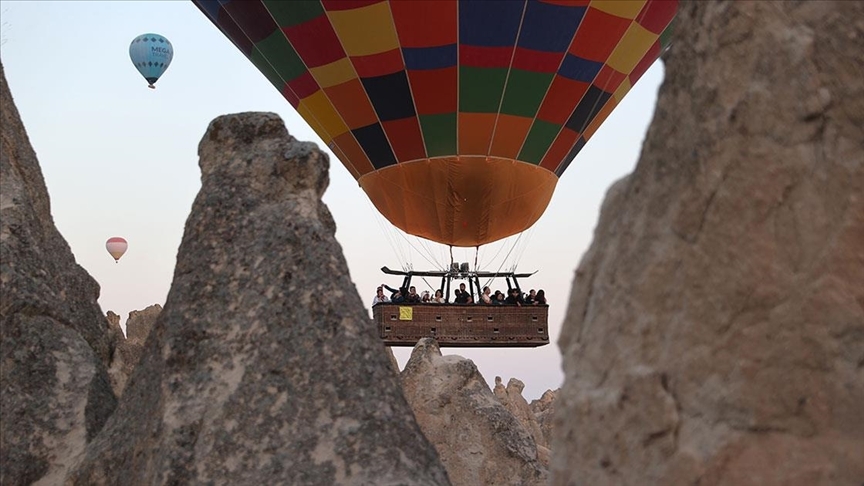 9 Ayda 32 bin 445 balon havalandı