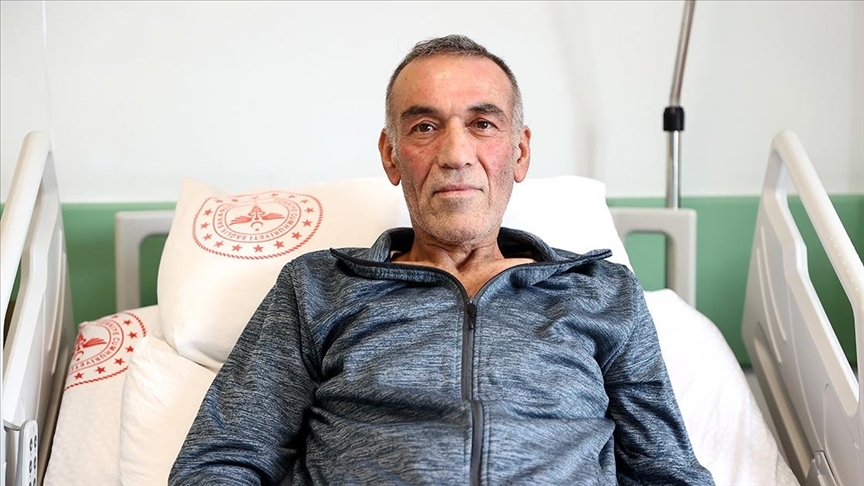 10 Saat süren hibrit ameliyatla tedavi edildi