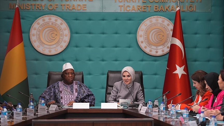 İthalat-ticaret hacmi rekor seviyeye yükseldi
