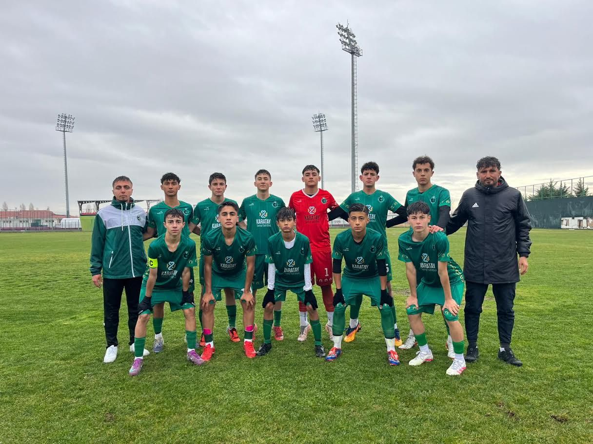 KARATAY BELEDİYESPOR FUTBOLDA KONYA’YI GURURLANDIRIYOR