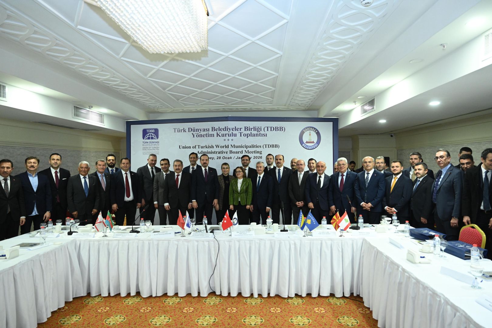 TDBB YÖNETİM KURULU TOPLANTISI ZORLU’NUN KATILIMIYLA YAPILDI