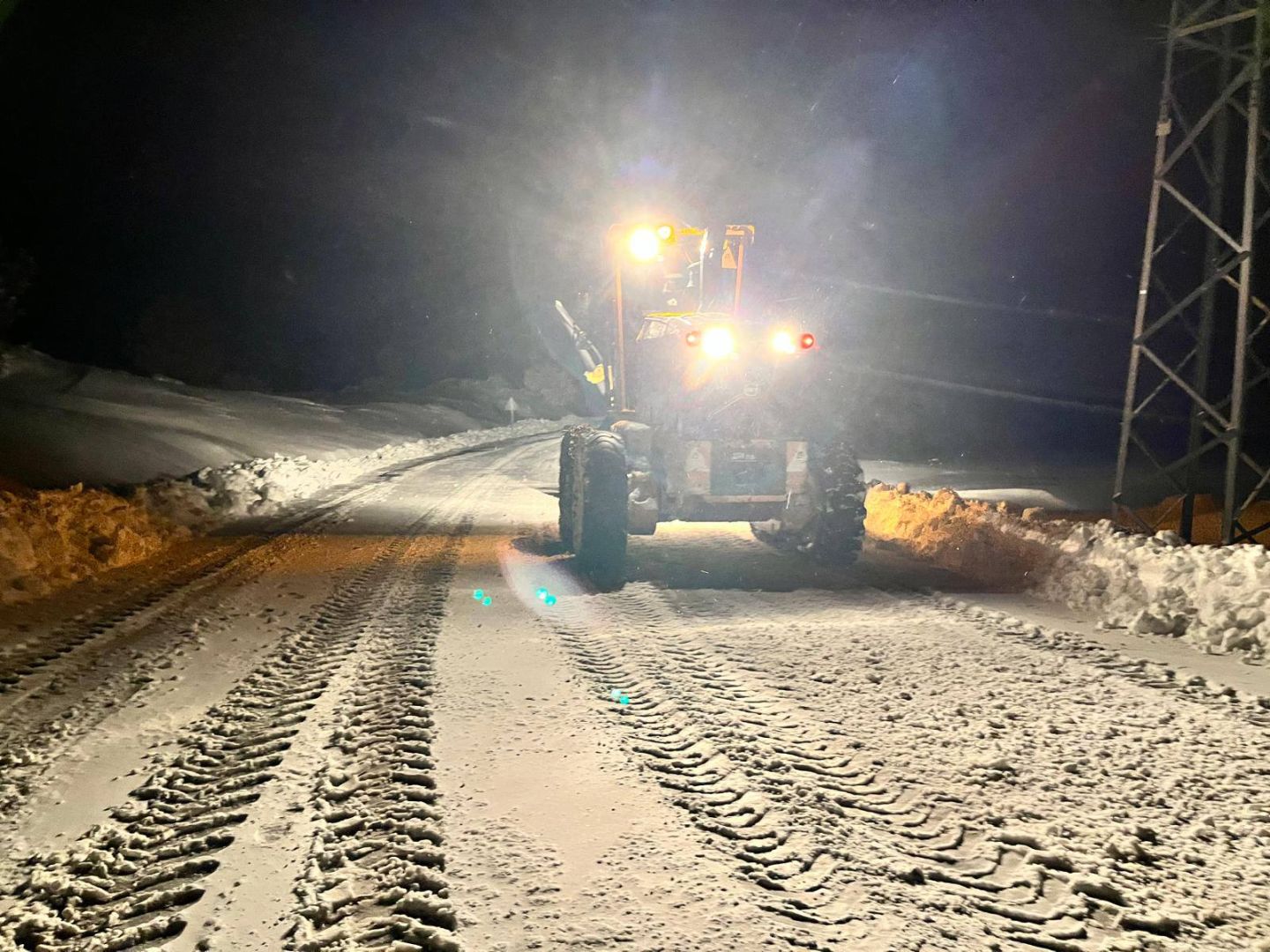 KONYA’DA KARLA MÜCADELE ÇALIŞMALARI