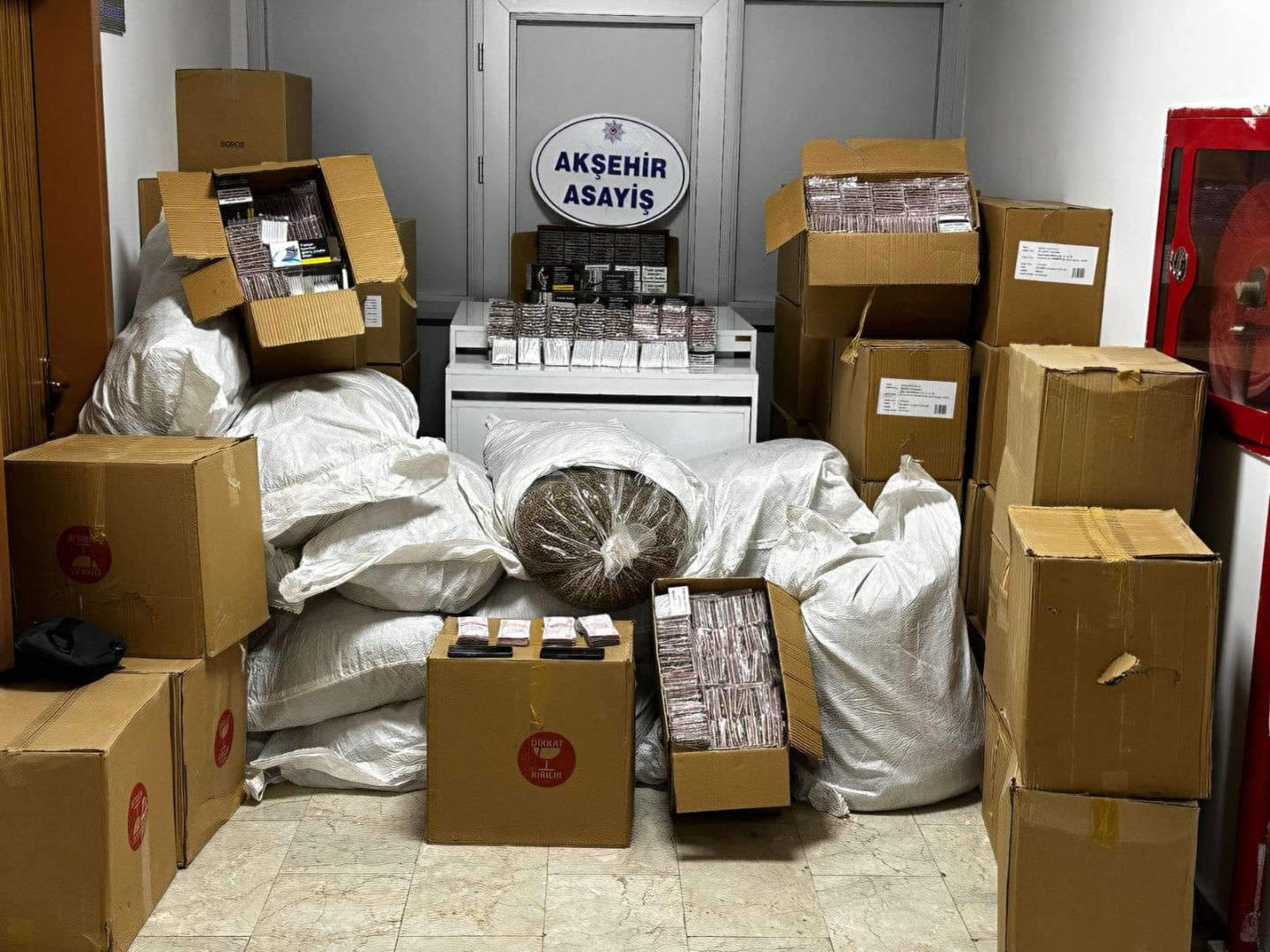 420 BİN MAKARON ELE GEÇİRİLDİ