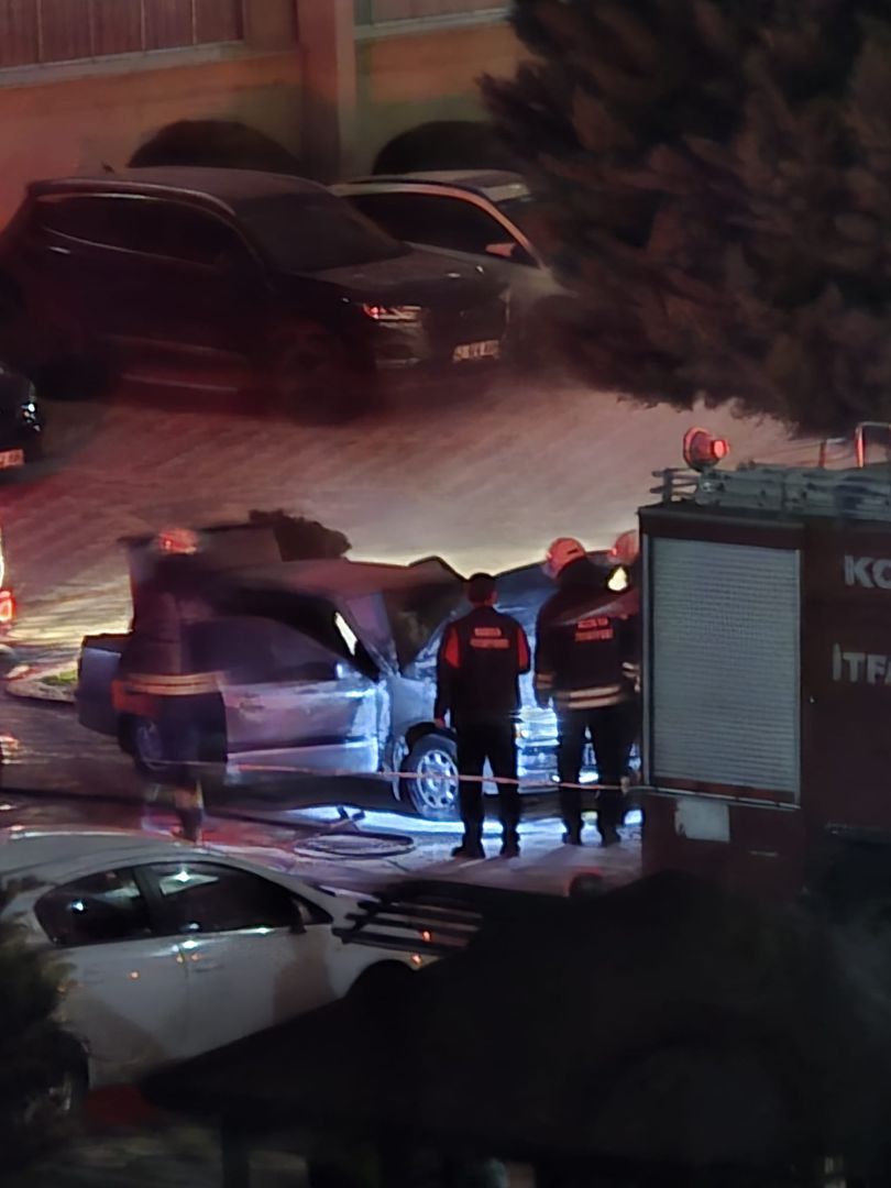 PARK HALİNEDEKİ ARAÇTA YANGIN