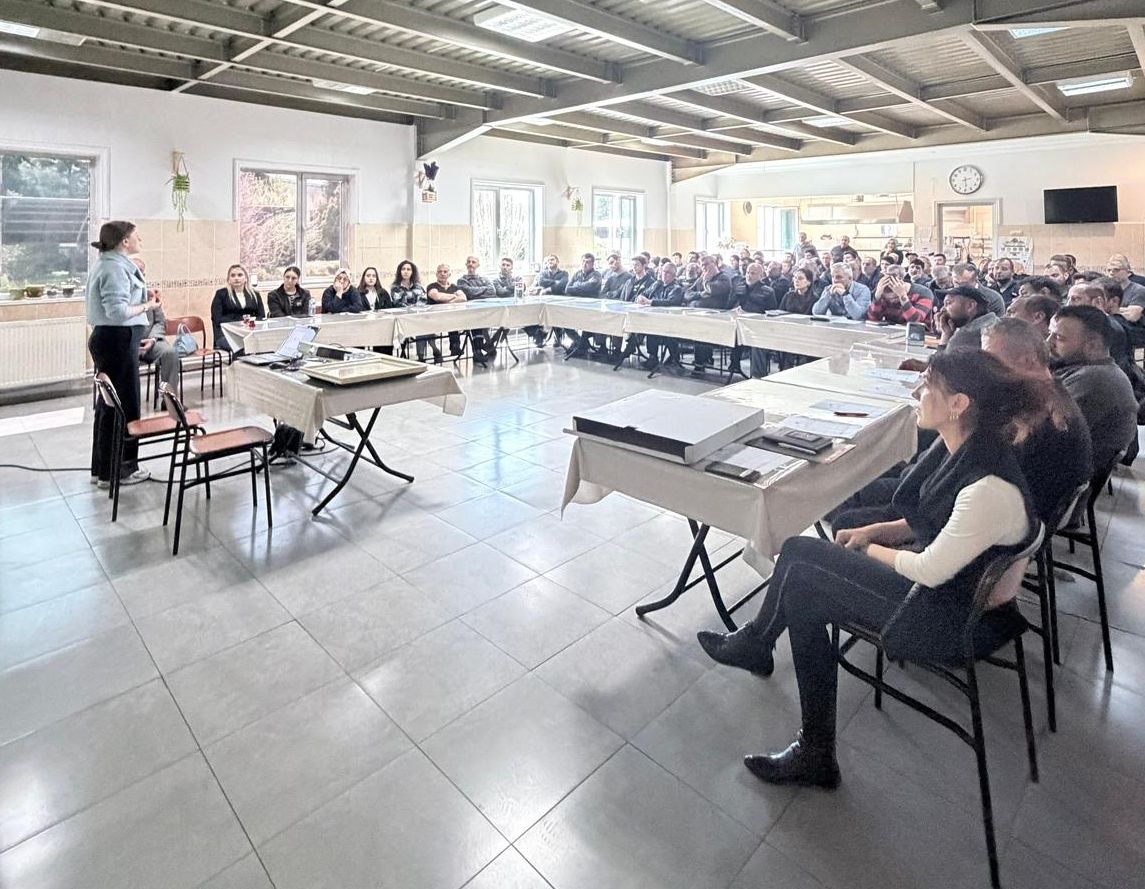 YEŞİLAY’DAN SANAYİ ÇALIŞANLARINA EĞİTİM