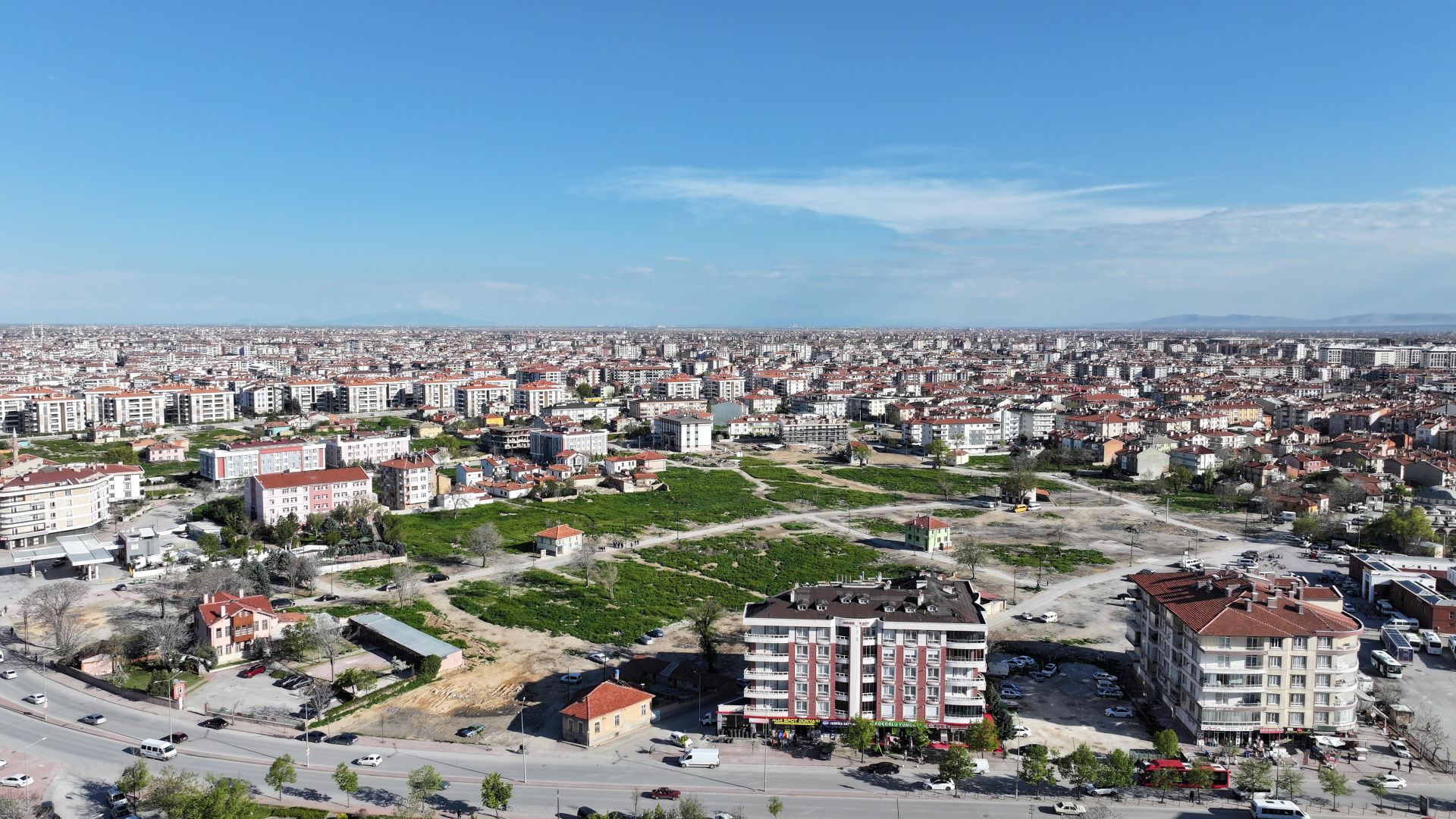 AKÇEŞME VE KADINLAR PAZARI’NDA DÖNÜŞÜM İNCELEMESİ