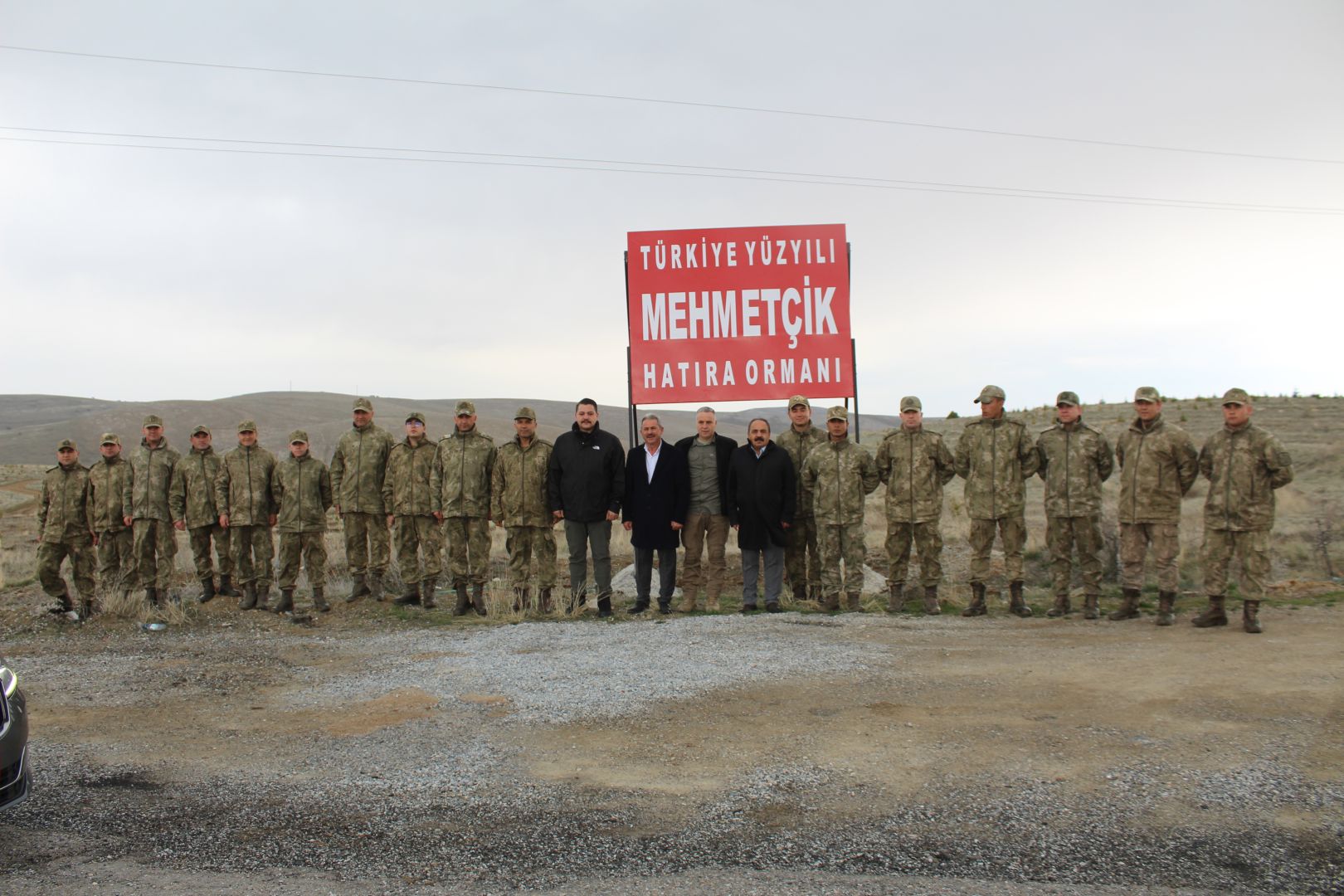 BİR FİDAN BİR ŞEHİT YUNAK'TA HATIRA ORMANI KURULDU