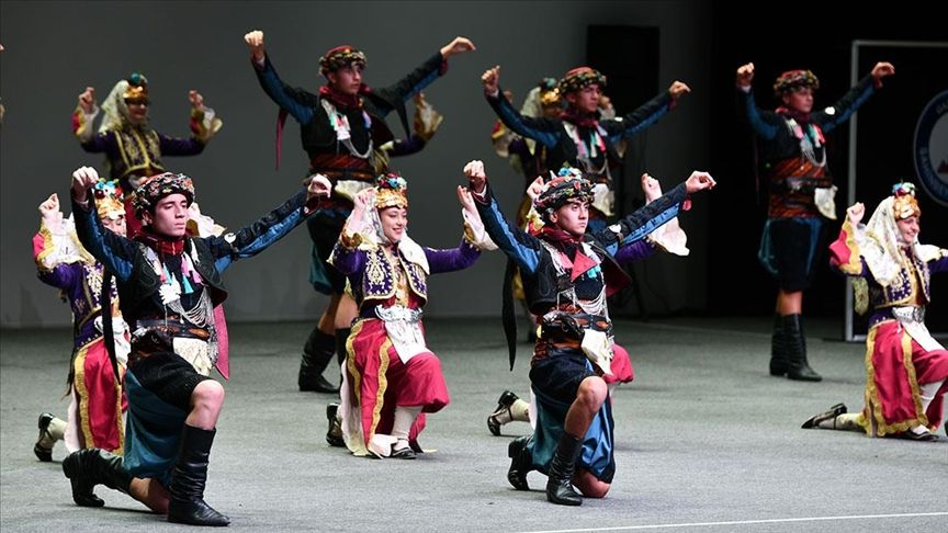 DÜNYA DANSLARI EREĞLİ'DE SAHNELENECEK