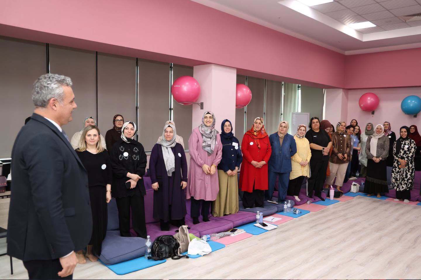 HER ANNE ADAYINA DESTEK