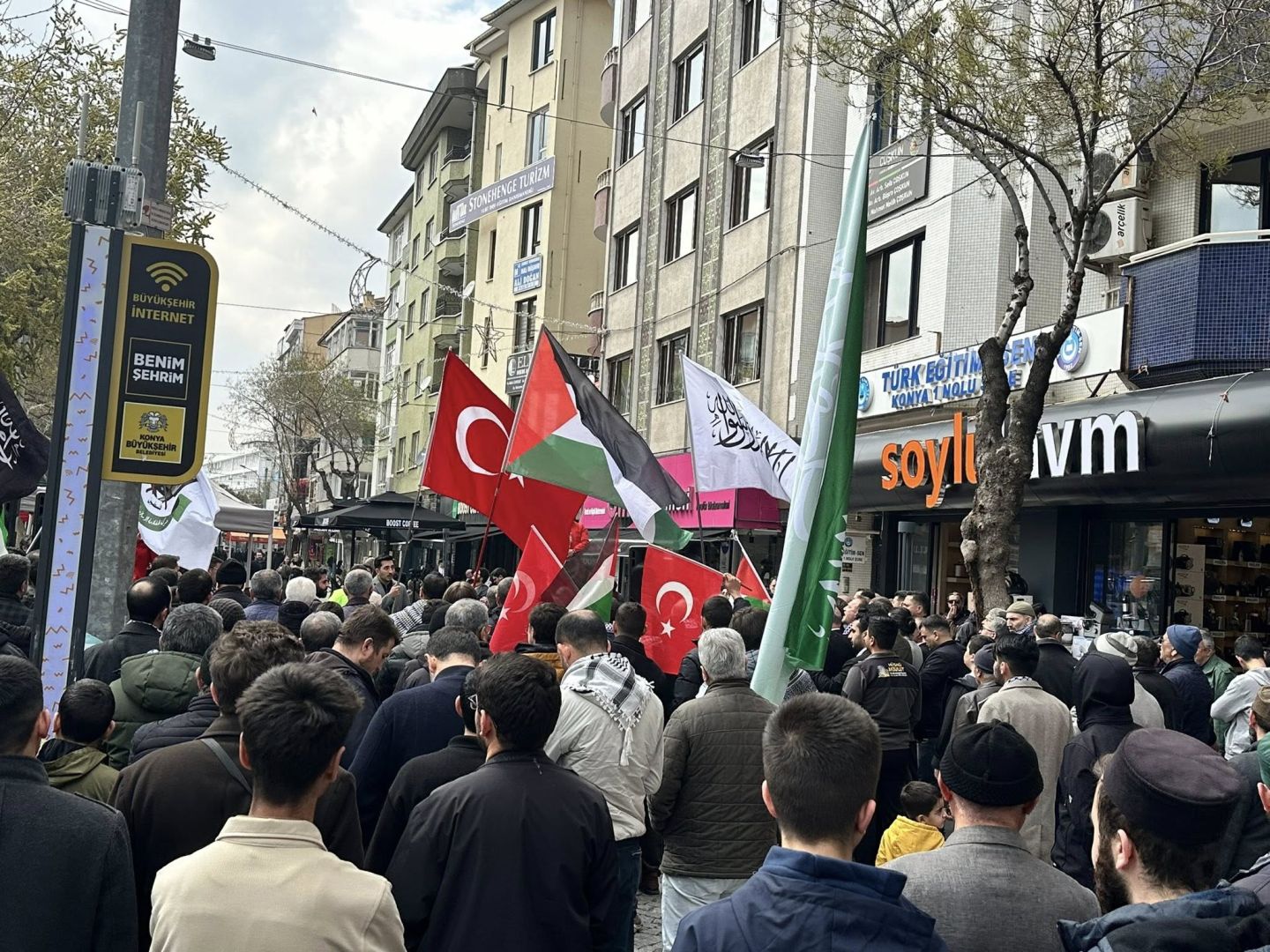 KONYA GEDAVET PARKINDA FİLİSTİN İÇİN TOPLANDI