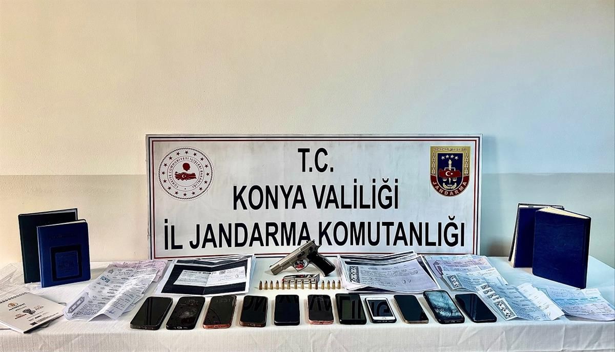   KONYA'DA TEFECİLİK OPERASYONU: MİLYONLUK ÇEK VE SENETLER ELE GEÇİRİLDİ