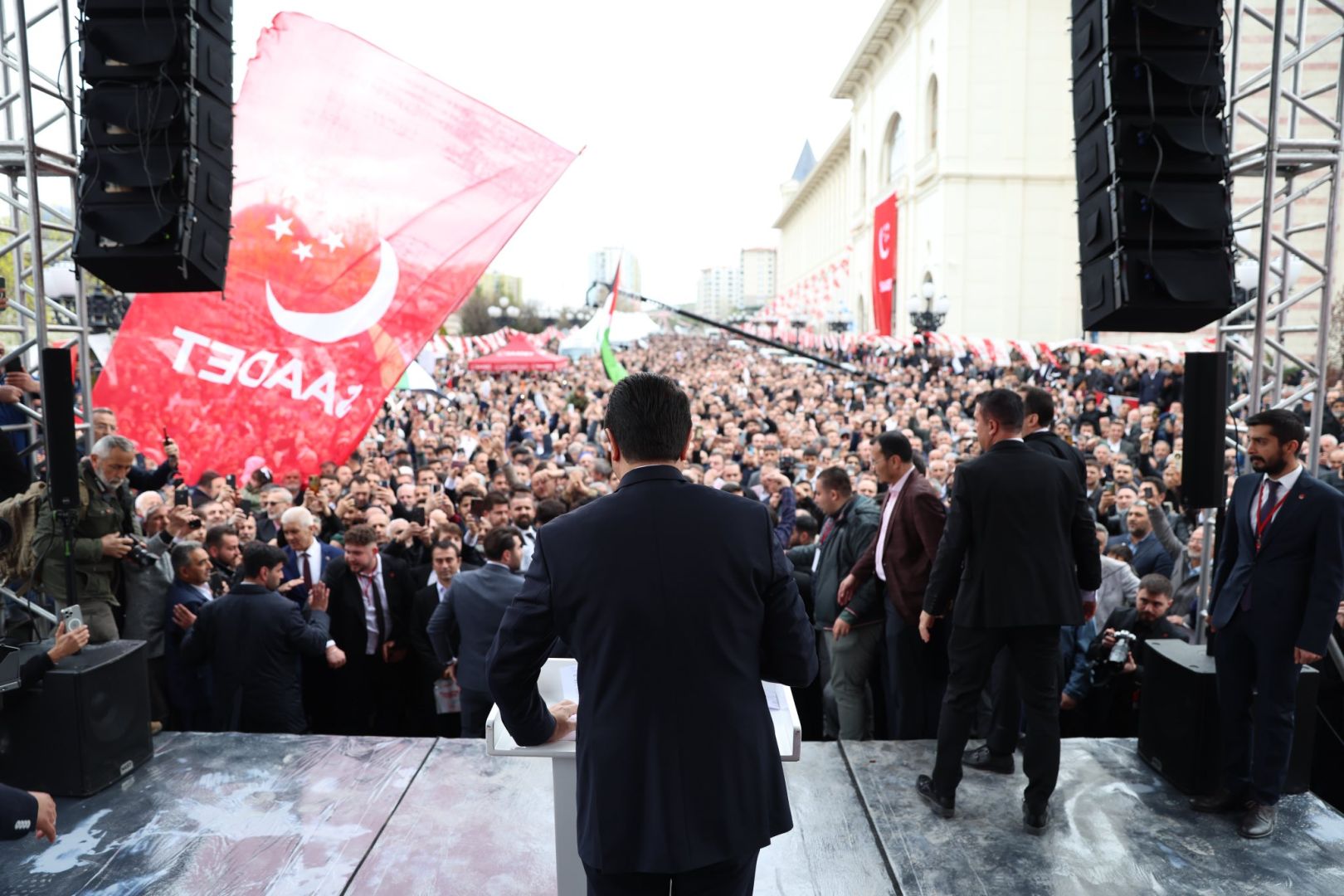 SAADET PARTİSİ’NDEN TEKNO SÜRPRİZİ