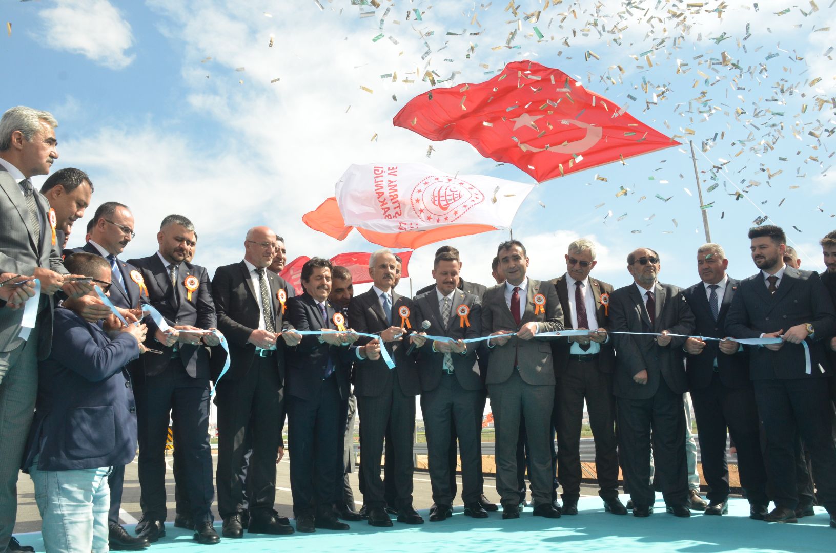 KONYA İSTANBUL BAĞLANTISI KURACAK KARAMAN ÇEVRE YOLU AÇILIŞI YAPILDI