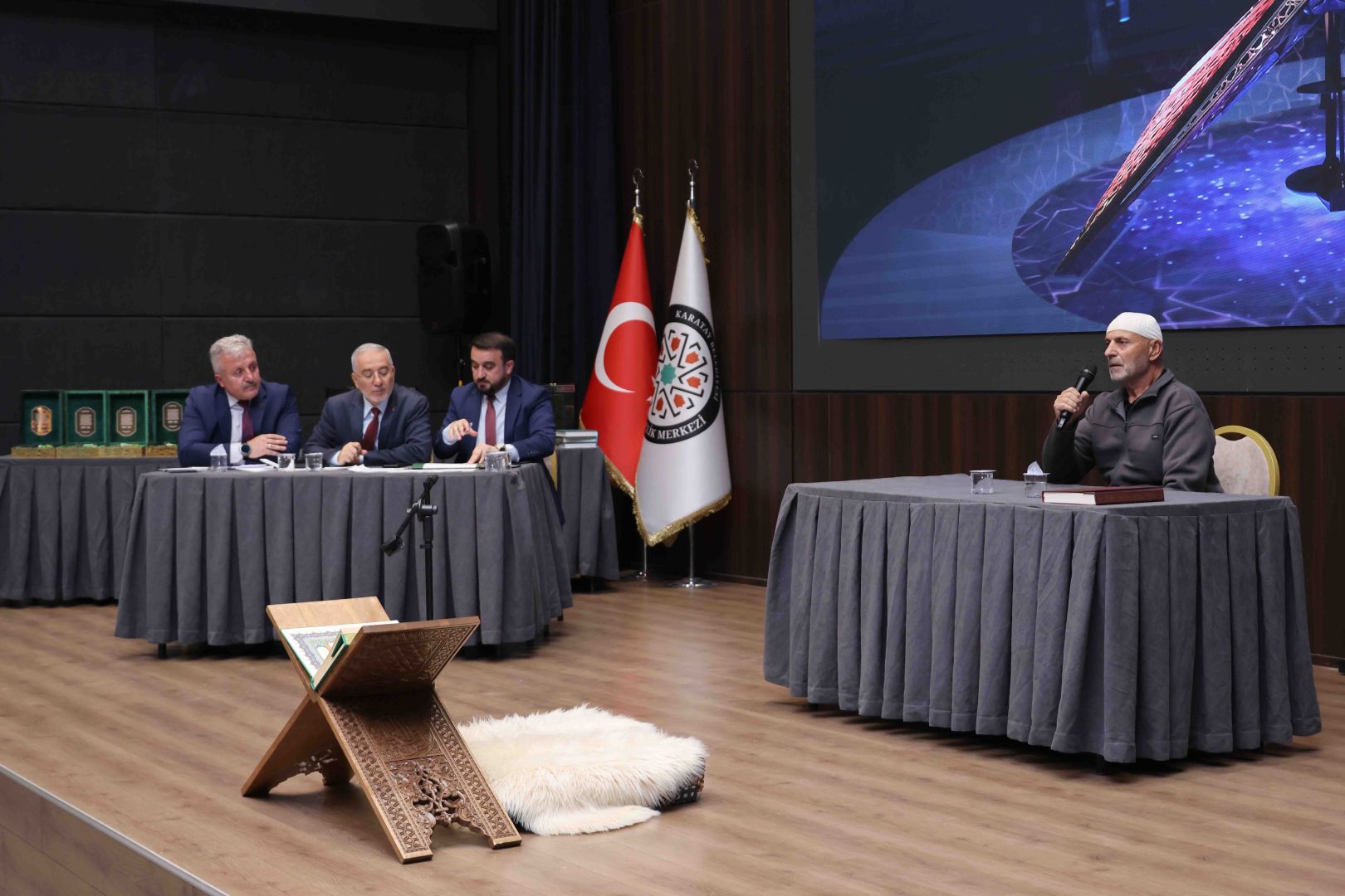 KUR’AN-I KERİM’İ GÜZEL OKUMA VE EZBER YARIŞMASI FİNALİ YAPILDI