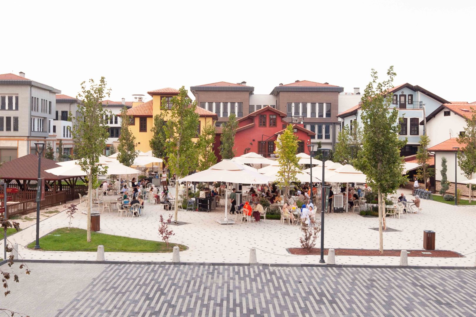 SURİÇİ ÇARŞISI’NDA YAZ SEZONU AÇILDI