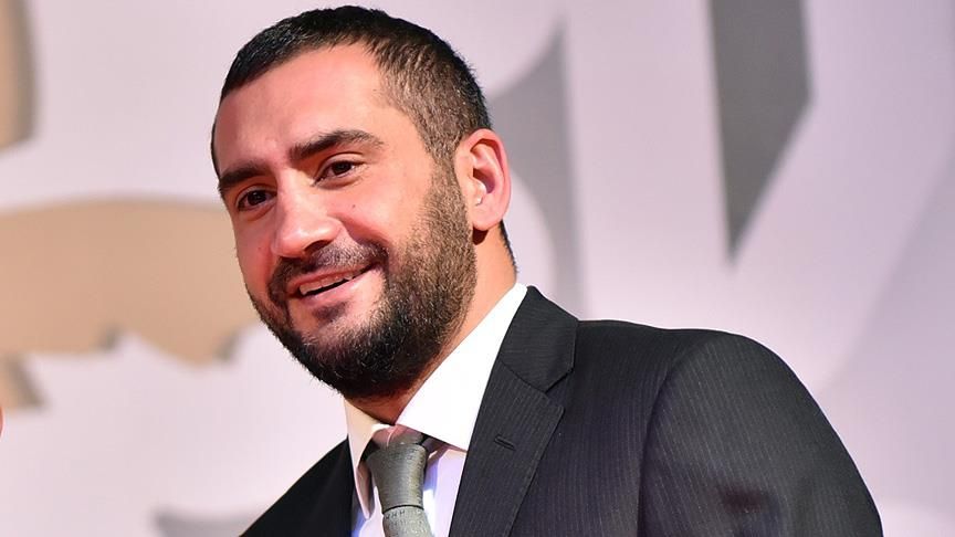 ÜNLÜ FUTBOLCUYU ESKİ SEVGİLİSİ İFŞA ETTİ