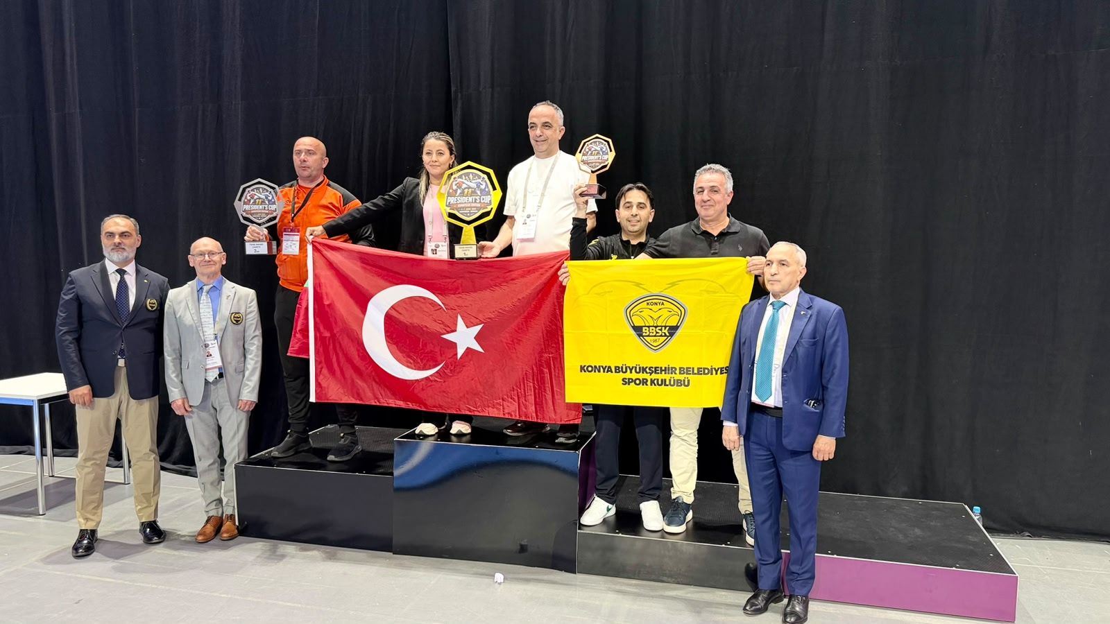 ALTAY’DAN TEKVANDOCULARA TEBRİK