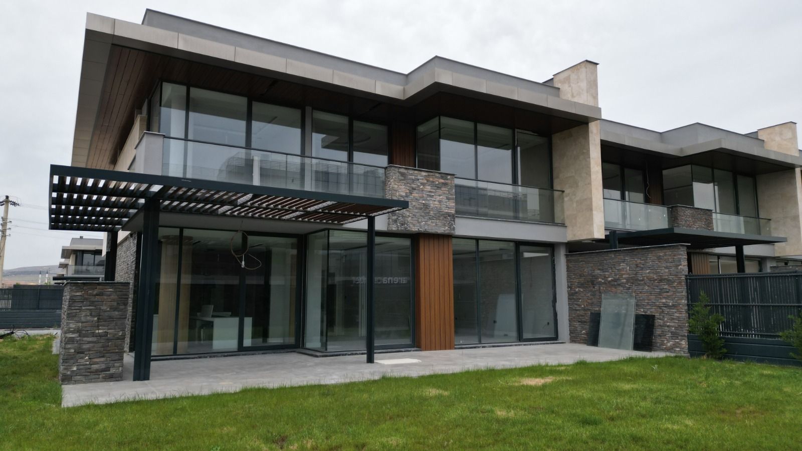 TÜRKİYE’DE BİR İLK: TMSYAPI’DAN “TAKAS EVİM” MODELİ